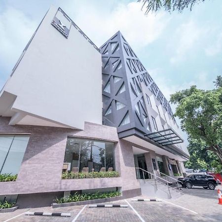 All Nite & Day Kebon Jeruk Jakarta Exterior photo